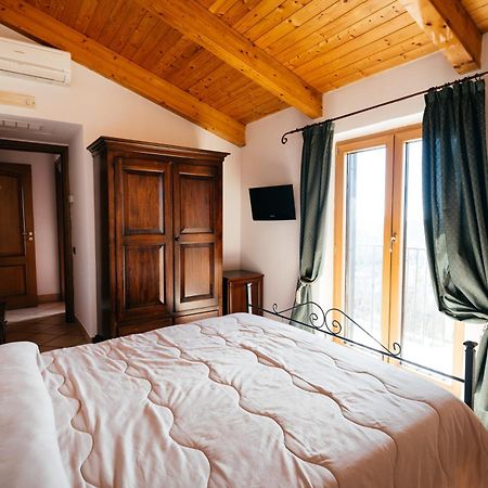 Villa Al Rifugio กาวา เด ตีร์เรนี ภายนอก รูปภาพ