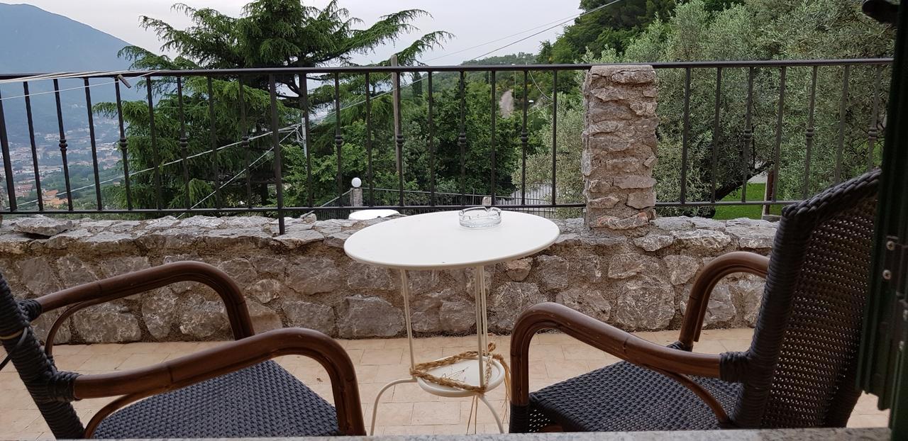 Villa Al Rifugio กาวา เด ตีร์เรนี ภายนอก รูปภาพ